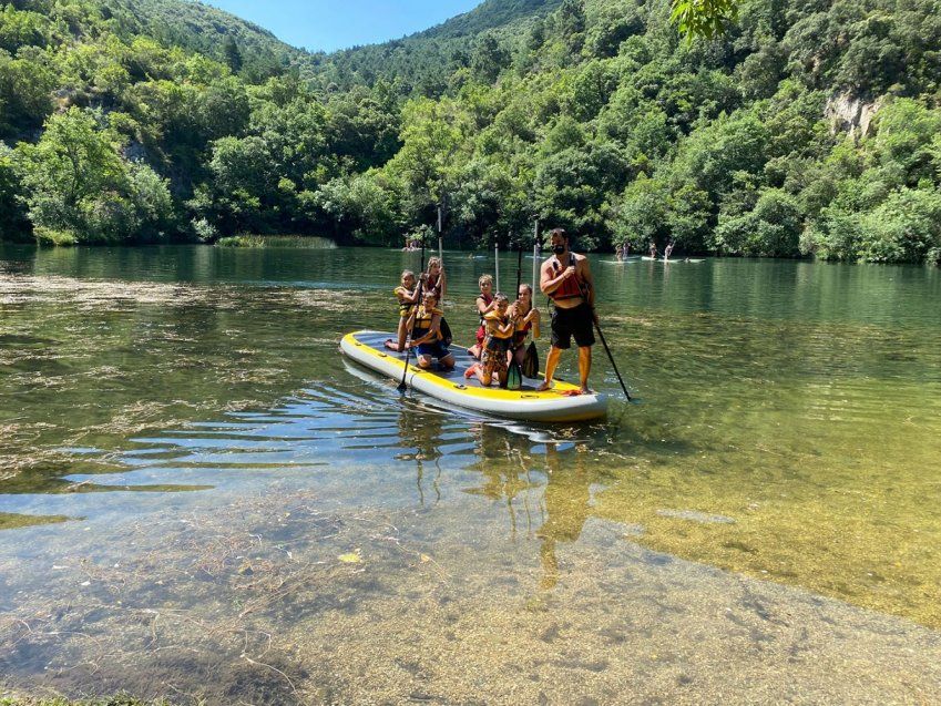 Beneficios del aprendizaje de inglés para niños al aire libre